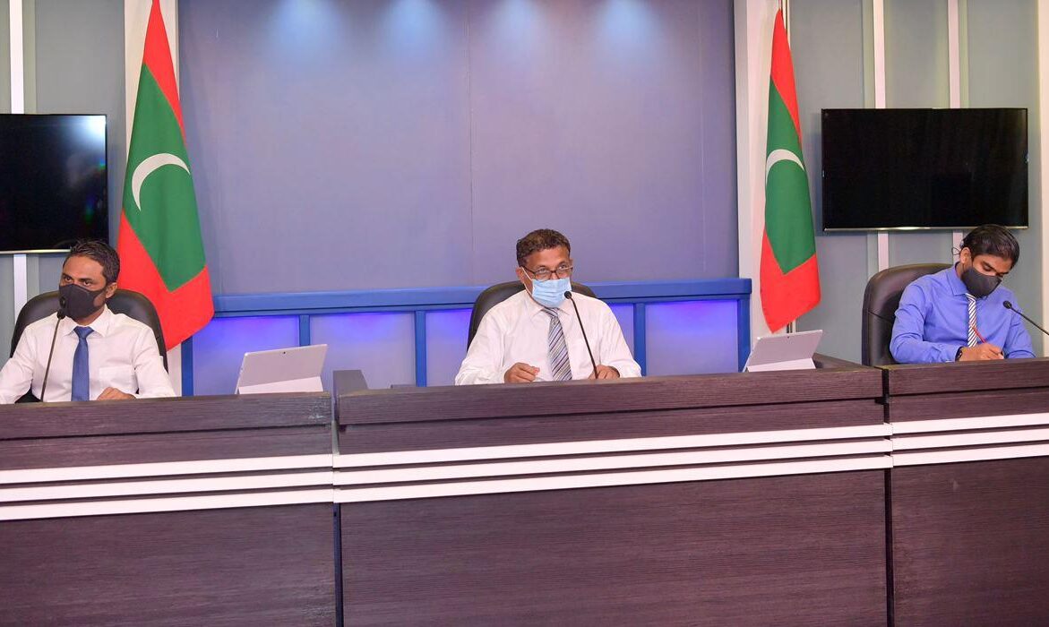 ފްލެޓް ކޮމިޓީ ޕްރެސް 4 ޖަހާއިރަށް ލަސްކޮށްފި