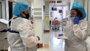 ދެކުނު އެފްރިކާގައި ކޯވިޑަށް ޕޮޒިޓިވް ވެފައިވާ މީހުންގެ އަދަދު 1 މިލިއަނަށްވުރެ މައްޗަށް