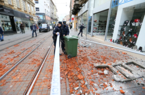 ކްރޮއޭޝިއާއަށް ވަރުގަދަ ބިންހެލުމެއް އަތުވެއްޖެ