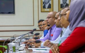 ޤާނޫނަށް އިސްލާހު ގެނެވޭނީ މަޖިލިސް ހުޅުވުމުން، އިންތިޚާބު މާޗްގައި ނުބޭއްވޭނެ!