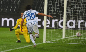 އިންޓައިން ހޯދި ފުރަތަމަ މޮޅާއެކު އުންމީދު އާކޮށްފި