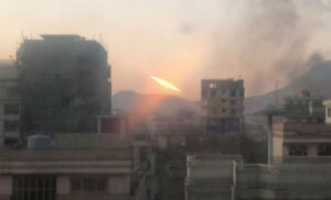 ކާބުލްއަށް ދިން ރޮކެޓް ހަމަލާތަކެއްގައި އެކަކު މަރުވެ، އިތުރު އެތައްބަޔަކު ޒަޚަމް ވެއްޖެ