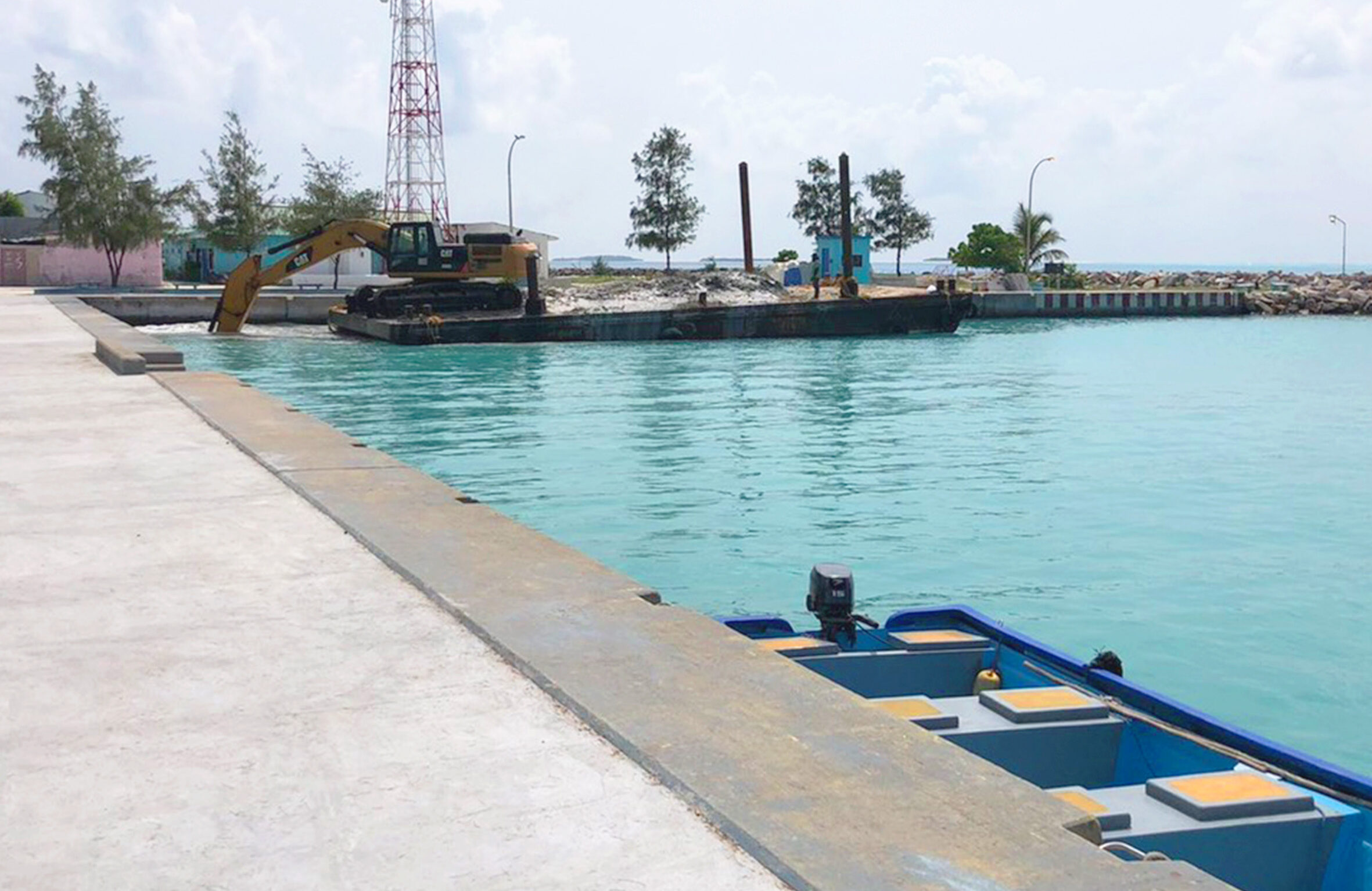 ކޮމަންޑޫ ބަނދަރު ނިމުމާއި ގާތަށް
