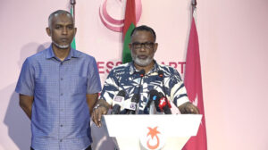 ޑރ.މުޢިއްޒު ބަލިނުކުރެވޭނެކަން ރައީސް ނަޝީދަށް ކަށަވަރުކުރެވިއްޖެ: އަދުރޭ