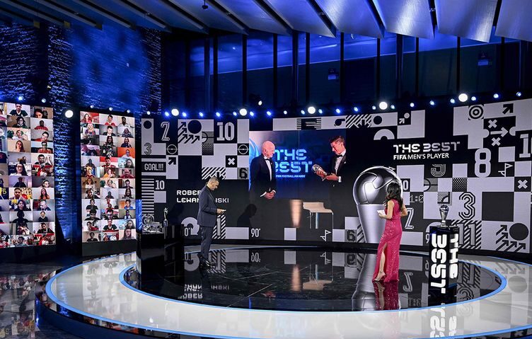 "ދަ ބެސްޓް" ފީފާ އެވޯޑު ލެވަންޑޮސްކީއަށް