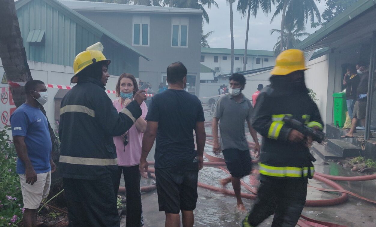 މަނަފަރު ރިސޯޓްގެ އިންޖީނުގޭގައި އަލިފާންރޯވެ އަދައިފި