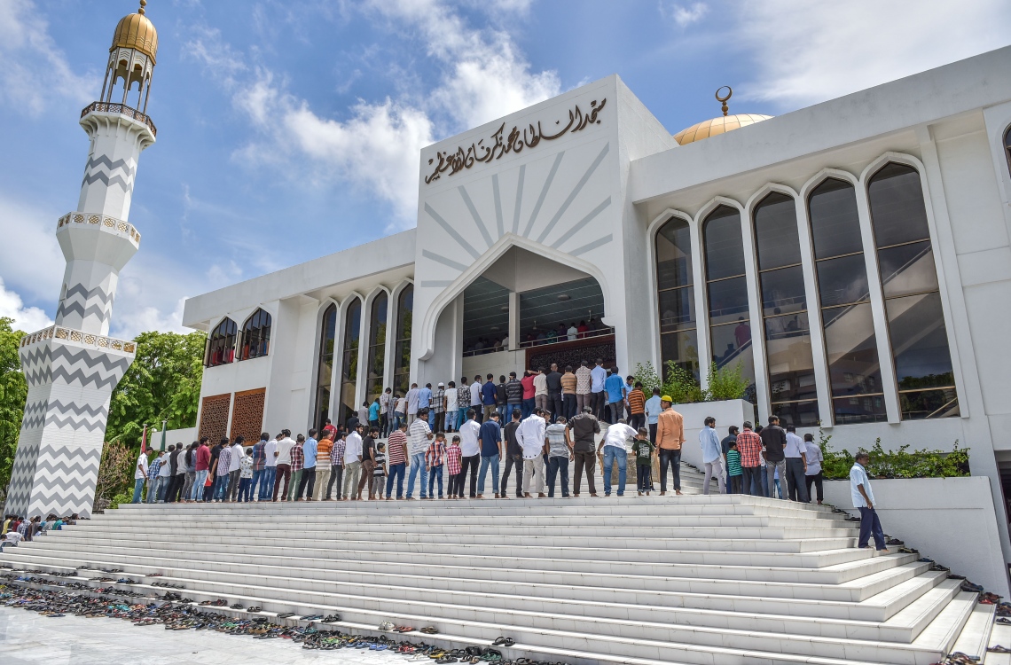 އަމިއްލަ ނަފްސު ހަލާކުގެ ތެރެއަށް އެއްލާނުލުމަށް ޚުޠުބާގައި ގޮވާލައްވައިފި