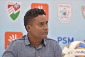 މި ޓީމާ އެކު ތައްޓެއް ނަގާތަން ފެނުމަކީ ވަރަށް ބޮޑު އަމާޒެއް: ޝާޒްލީ