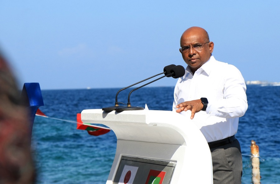 މިއަދުގެ ސުނާމީއަކީ ލޮލަށްނުފެންނަ ހުރިހާ ގުޅުމެއް ބުރި ބުރި ކުރަމުންދާ ސުނާމީއެއް: ޝާހިދު