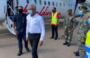 ތިން ޚިދުމަތެއް ފަށްޓަވައި ދެއްވުމަށް ރައީސް ހައްދުންމައްޗަށް ވަޑައިގެންފި