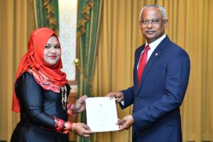 ވަޒީފާއާއި ބެހޭ ޓްރައިބިއުނަލްގެ ރައީސްކަމަށް އާމިނަތު ޢަބްދުﷲ ޒުހައިރު ޢައްޔަންކުރައްވައިފި