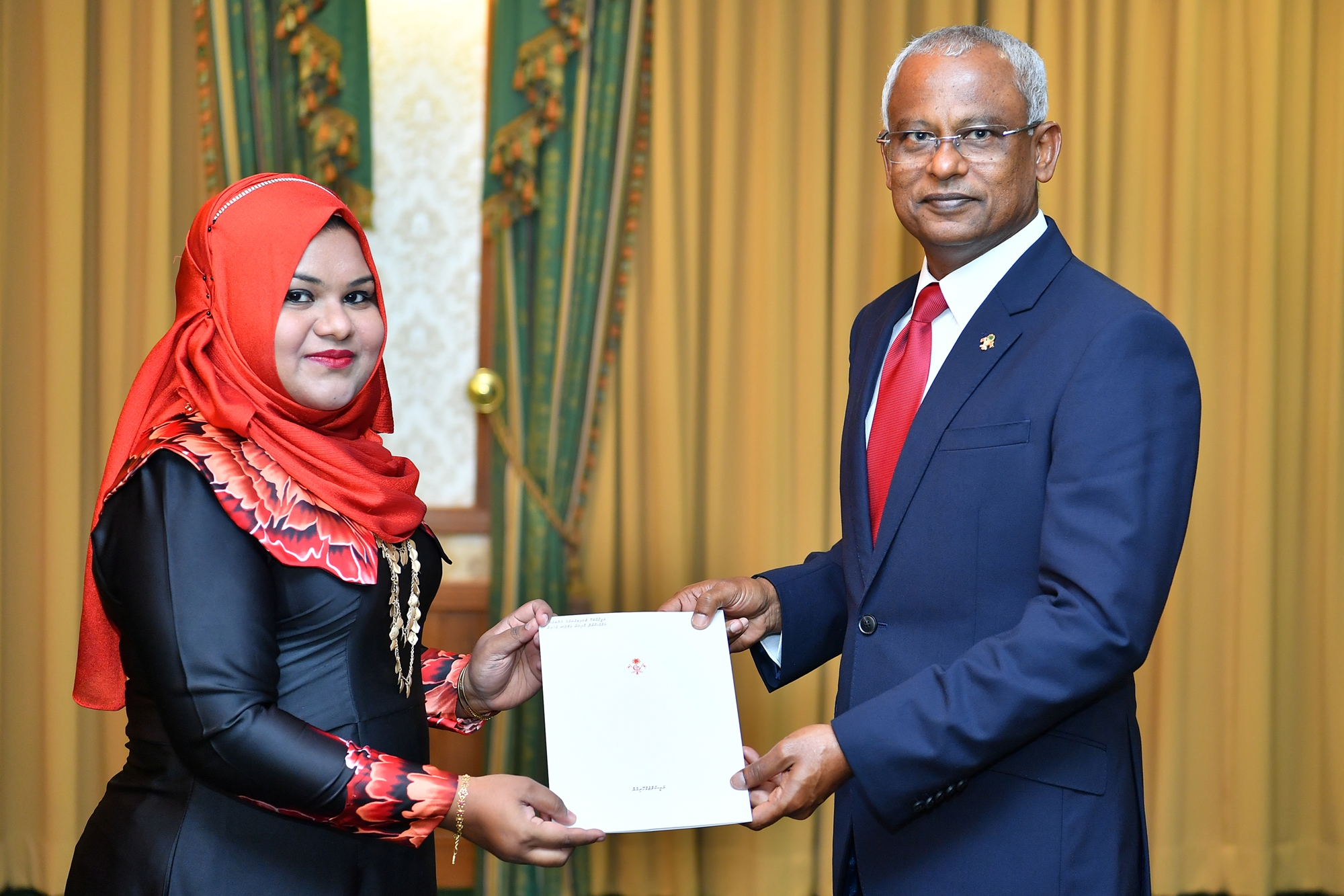 ވަޒީފާއާއި ބެހޭ ޓްރައިބިއުނަލްގެ ރައީސްކަމަށް އާމިނަތު ޢަބްދުﷲ ޒުހައިރު ޢައްޔަންކުރައްވައިފި