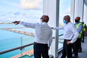 ރައީސްގެ ޝުކުރު ވީއައިއޭއިން ޚިދުމަތް ފޯރުކޮށްދޭ ފަރާތްތަކަށް