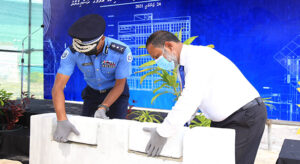 ދޫނިދޫގައި ފުލުހުންނަށް ޚާއްޞަ އެކަމަޑޭޝަން އައު އިމާރާތުގެ ބިންގާއަޅައިފި