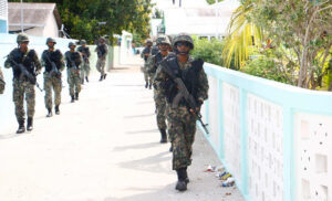 ބައެއް ރަށްރަށާއި ރިސޯޓްތަކުގައި ސިފައިން ހަތިޔާރާއެކު ތަމްރީންތަކެއް