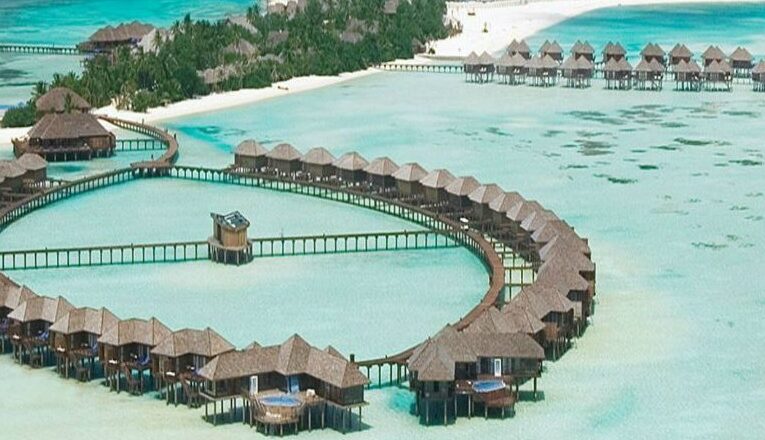 އޮޅުވެލި ރިސޯޓުގައިވެސް ކްލަސްޓާއެއް، މިއަދު 20 ސްޓާފުން ޕޮޒިޓިވް