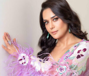 "ޖިޔާ ޖަލޭ"ގެ ނެށުމަށް ޖޯކު ޖަހަމުން ޕްރިތީގެ މަޖާ ޕޯސްޓެއް!