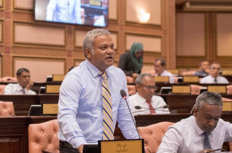 ޞިއްޚީ ކުއްލި ހާލަތުގައިވެސް އިންތިޚާބު ބޭއްވޭގޮތަށް ޤާނޫނަށް އިސްލާހު ހުށަހަޅައިފި