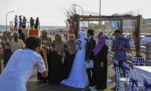 އިއްޔެ މާލޭގައި އެކަނި 53 ކައިވެނި!