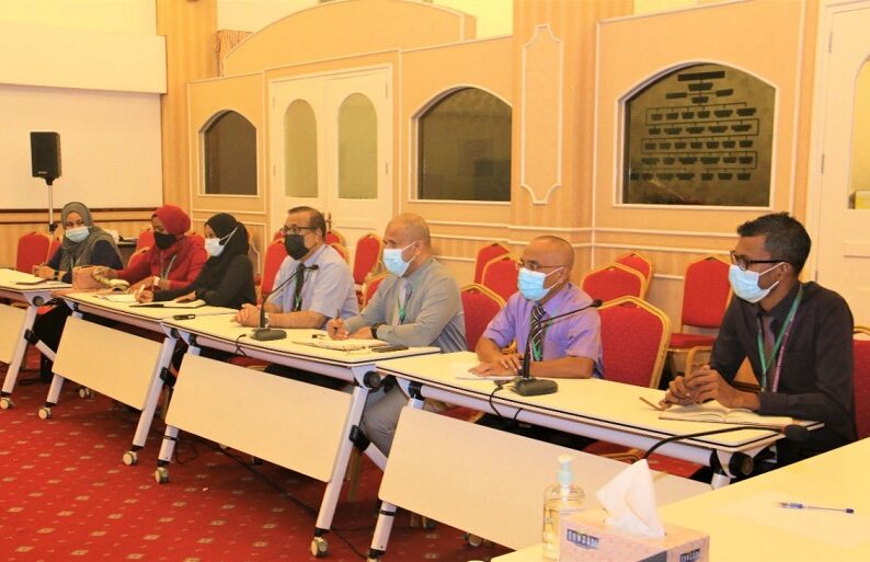 ކަރަންޓީންވެގެން މިކަންކުރަން ޖެހޭނަމަ ދައުލަތަށް އެފޯޑެއް ނުކުރެވޭނެ: ހަބީބު