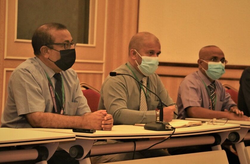 ގައިޑްލައިނަށް، އިލެކްޝަންގެ ބޮޑެތި ފާޑުކިޔުން، ރޯދައިގެ ކުރިން އިންތިޚާބު ބޭއްވުމުގެ ފުރުސަތު ކުޑަ