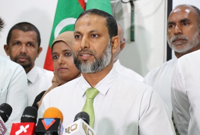 އަދާލަތު ޕާޓީގެ ރައީސްކަމުގެ 3 ވަނަ ދައުރަކަށް އިމްރާން 