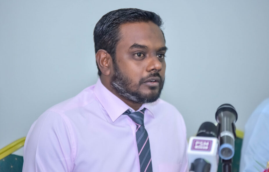 މަޖިލީހުގެ އިސްނެގުމަށް އަކުރަމްގެ ޝުޢޫރު ފާޅުކުރައްވައިފި