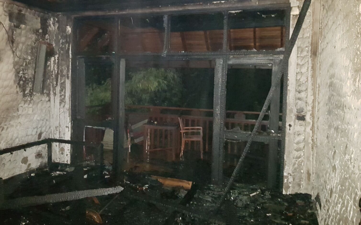 އޮޅުވެލި ރިސޯޓުގެ އަލިފާނުގެ ހާދިސާ: 2 ރޫމް ބޭނުން ނުކުރެވޭ ވަރަށް އަނދައިފި