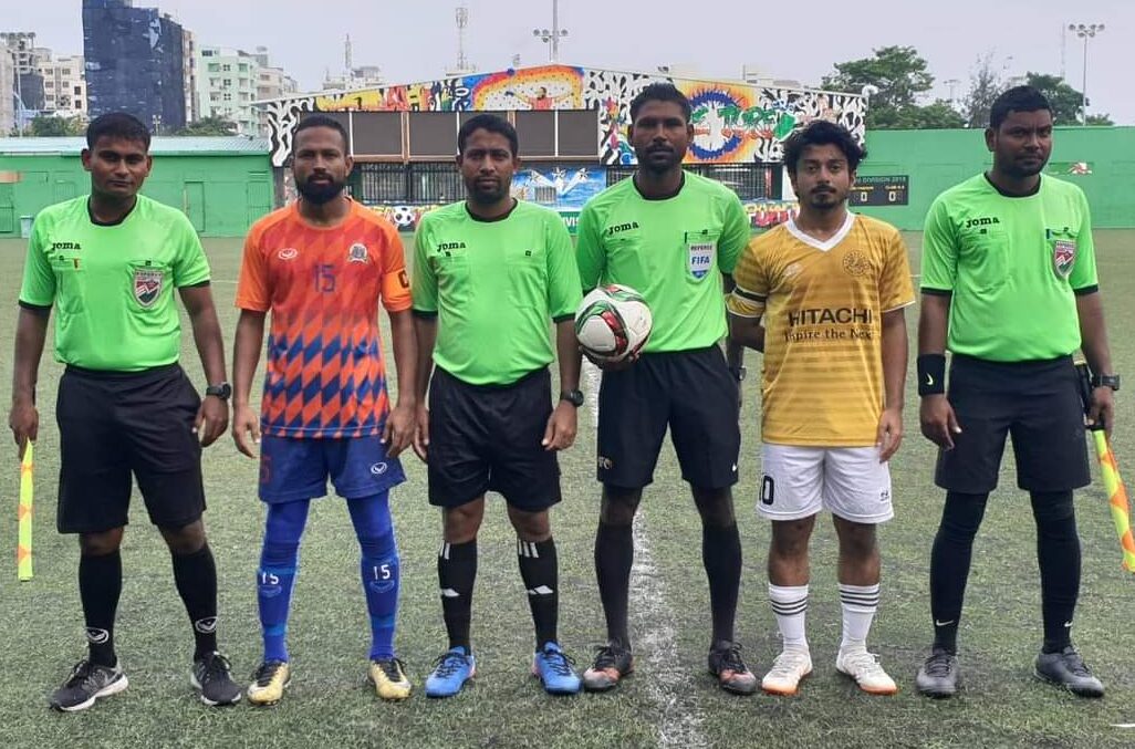 ތިން ވަނަ ޑިވިޝަންގައި 15 ޓީމު