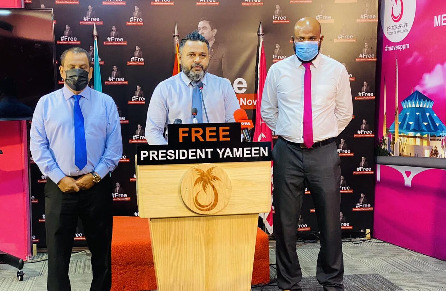 އިދިކޮޅު ކޯލިޝަނުން ހުކުރު ދުވަހު މުޅި ރާއްޖޭގައި ބޮޑު މުޒާހަރާއަކަށް ނިކުންނަނީ