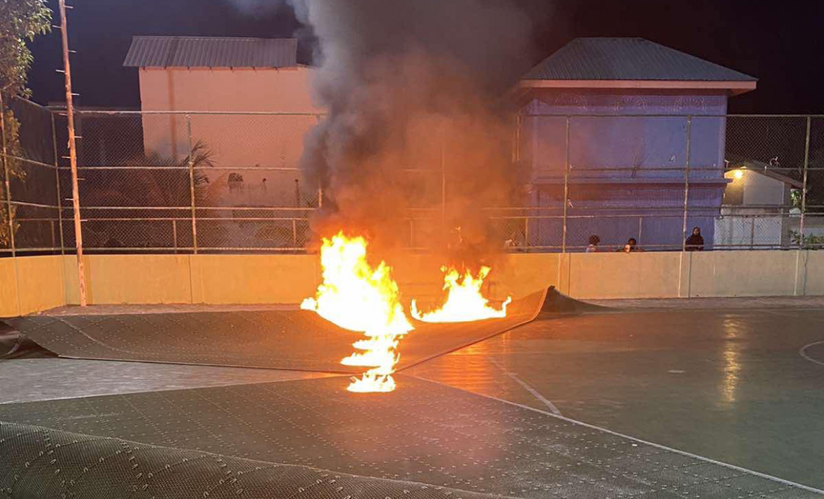 ވިލިނގިލީ ފުޓްސަލް ދަނޑުގައި ރޯކޮށްލައިފި