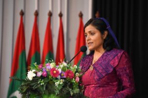 ޅެންވެރިންގެ ޅެންތަކުން ނުތަނަވަސްކަން ފިލުވައި، ހިތްތަކަށް ފުން އަސަރު ކުރުވާ: ޔުމްނާ