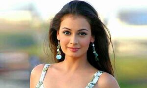 ދިއާ ކައިވެނި ކުރަނީ !؟