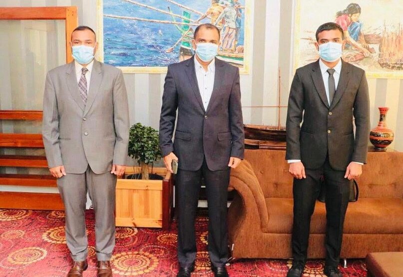 މޭޖަރ ޝަމާލް، އިންޑިއާއަށް ވަޑައިގެންފި