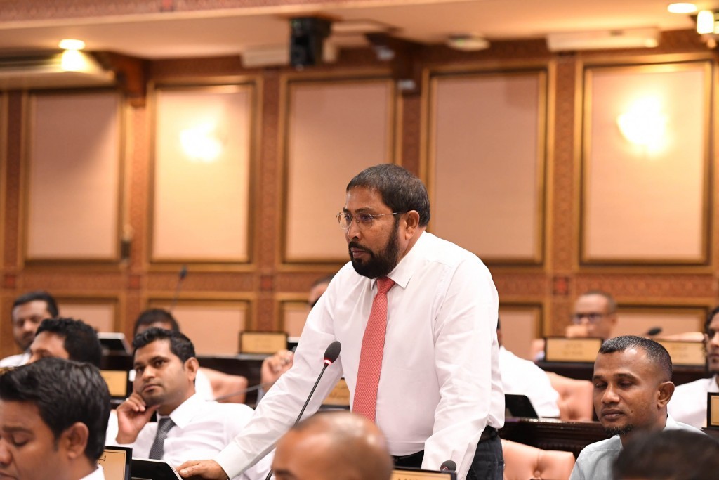 ޤާސިމް އިބްރާހީމް މިދިޔަ އަހަރުންސުރެ ހުންނަވަނީ ސަލާމުގައި: ރައީސް ނަޝީދު