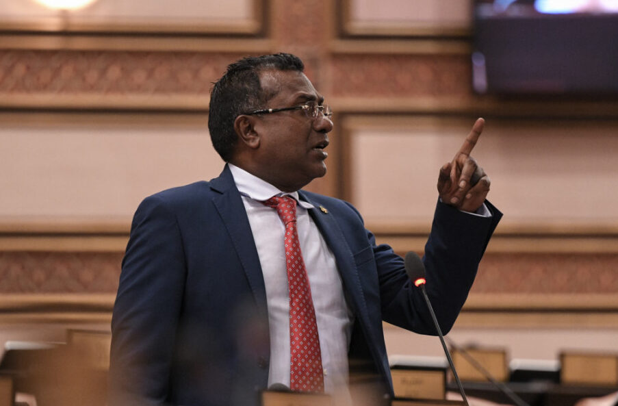 ޖޫރިމަނާ ކުރުމުން ޖާބިރު މަތިވެރިން ފައިބައިފި