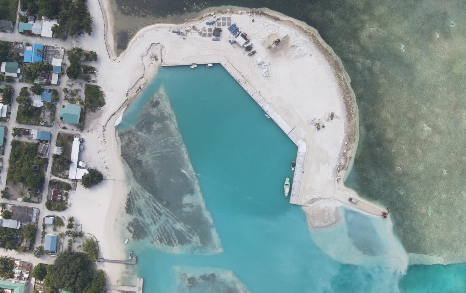 ތިިން ރަށެއްގެ ބަނދަރު އަޕްޑޭޓް: މަސައްކަތް ބާރަށް ކުރިއަށް