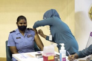 ފުލުހުންގެ މުއައްސަސާއިން %50 ފުލުހުން ވެކްސިން ޖަހައިފި