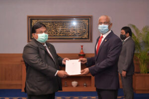 ރައީސް ޔާމީނަށް ހުކުމް ކުރި ފަނޑިޔާރު އަލީ ރަޝީދުގެ އާއިލާއަށްވެސް ފްލެޓް