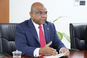 ގުޅުން ހަރުދަނާ ކުރުމަށް ދެ ޤައުމުގެ ޚާރިޖީ ވަޒީރުންނާއި މަޝްވަރާ ކުރައްވައިފި