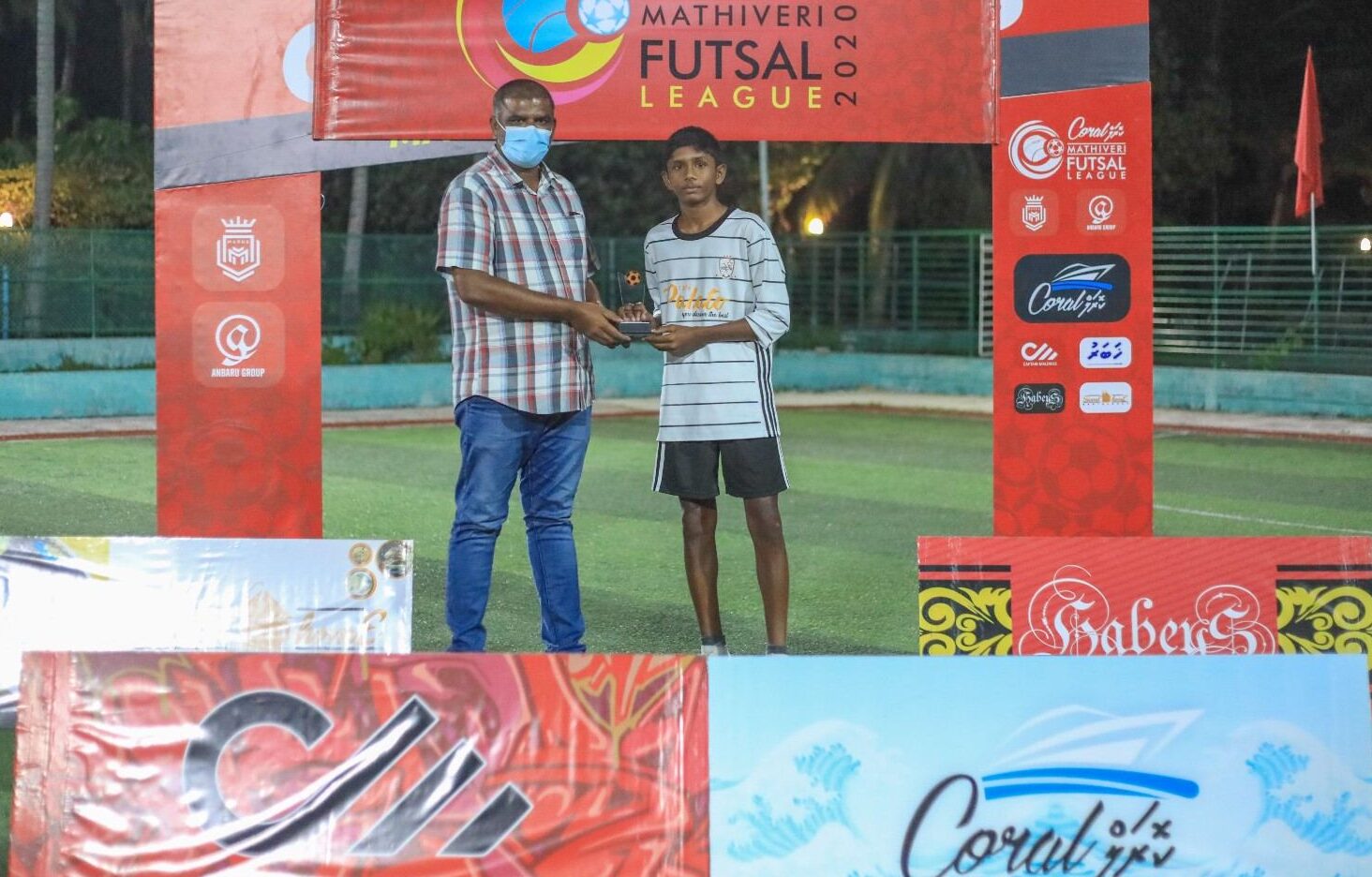 ކޮރަލް މަތިވެރި ފުޓްސަލްލީގު: ޒުވާން ހައިޝާމް އާއި އަލްސަންއަށް ބޮޑުކާމިޔާބީތަކެއް