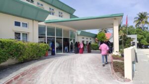 އުނގޫފާރަށް ދަތުރުކޮށްފައިވާ މީހުން އެކަން އަންގާ، ކަރަންޓީންވުމަށް އިލްތިމާސްކޮށްފި