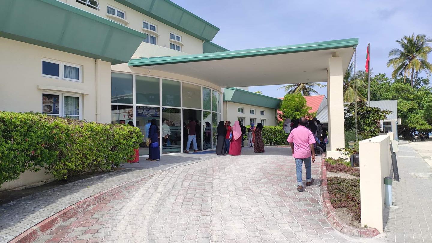 އުނގޫފާރަށް ދަތުރުކޮށްފައިވާ މީހުން އެކަން އަންގާ، ކަރަންޓީންވުމަށް އިލްތިމާސްކޮށްފި