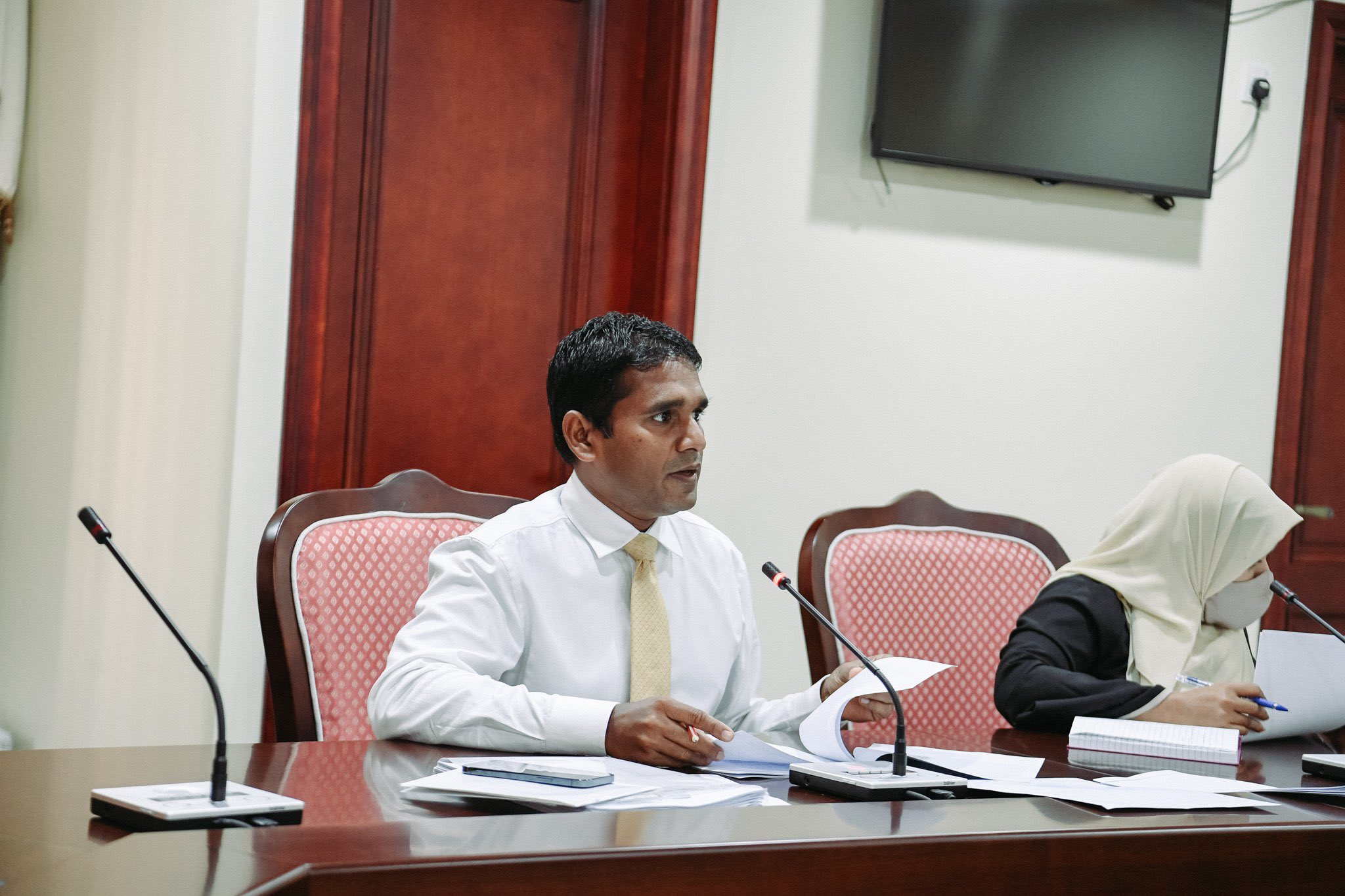 އެމްޕީއެލްގައި ހިނގި ހާދިސާގައި ބޮޑެތި އިހުމާލުވުންތަލެއް ހުރުމުން ޖިނާޢީ ތަހުގީގެއް ހިންގަނީ
