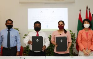 ސްކޫލުތަކުގެ އެއަރކޮންޑިޝަންތައް ތިމާވެއްޓަ ރައްޓެހި ތަކެއްޗަށް ބަދަލުކުރަނީ