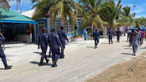 މަޑުއްވަރީގެ ހަމަނުޖެހުންތަކާއި ގުޅިގެން މިހާތަނަށް 10 މީހަކު ހައްޔަރުކޮށްފި