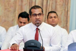ސިވިލްސާވަންޓުންގެ ދުލުގައި ތަޅުއަޅުވަން އުޅުނަސް ވަގު އެއްބަސްވުންތަކާއި ޚިޔާނާތްތައް ހާމަކުރާނެ: ޚަލީލް