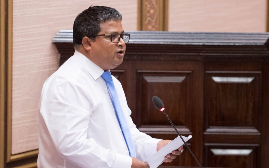 ތިލަފުށީ ކުނީގެ މައްސަލާގައި މިނިސްޓަރ ހުސެއިން މަޖިލީހަށް ހާޒިރު ކުރަނީ