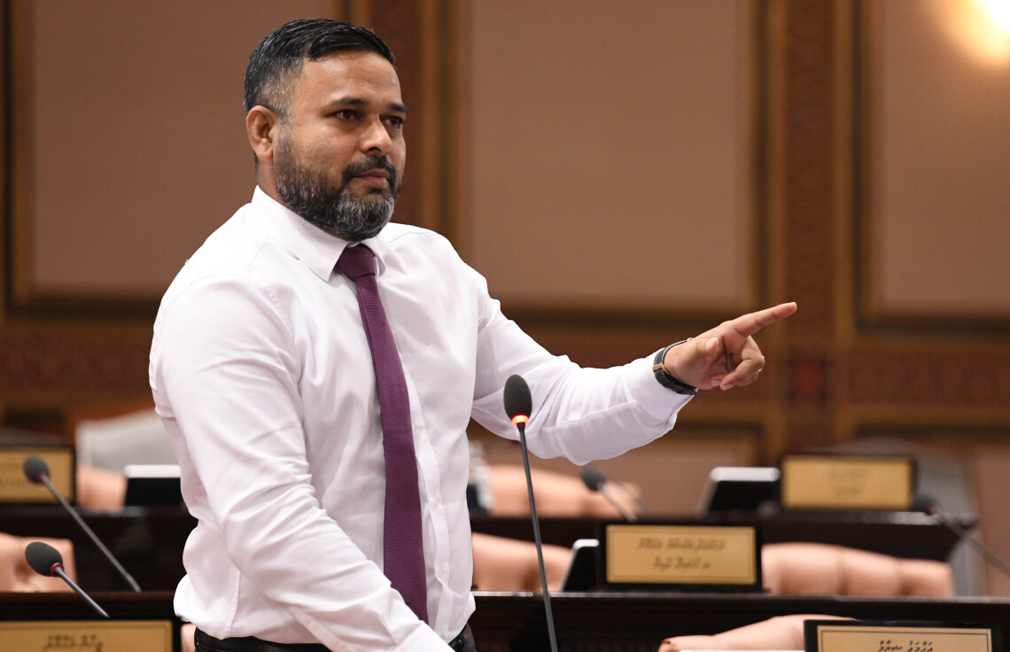 ފްލެޓް އަޅަން ގާފޮޅެއް ބާއްވާލެވުނަސް އަތްޖަހައިދޭން ދާނަން: ޝިޔާމް