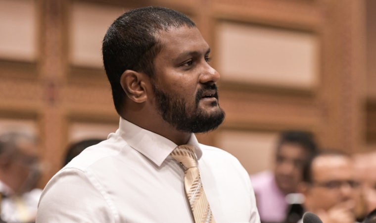 ހަނިމާދޫ އެއާޕޯޓާއިއެކު ތިލަދުންމަތި މުޅިދުނިޔެއަށް ހުޅުވާލެވިގެންދާނެ: ޝިފާޢު